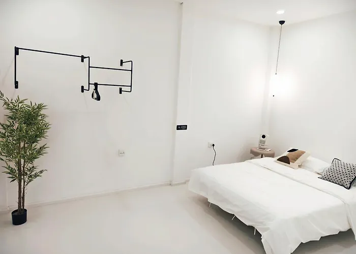 Fivehouse Silom2 Soi11 Heart Silom Bts 7min