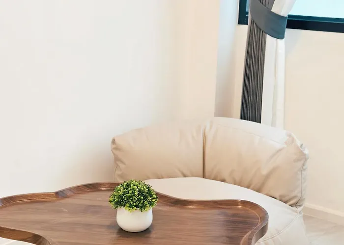 Fivehouse Silom2 Soi11 Heart Silom Bts 7min *