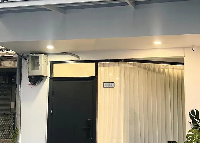 Fivehouse Silom2 Soi11 Heart Silom Bts 7min