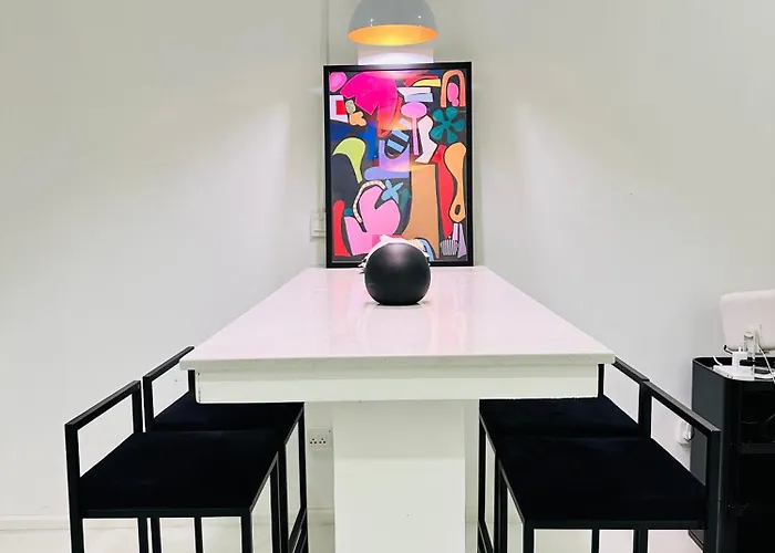 Fivehouse Silom2 Soi11 Heart Silom Bts 7min Bangkok