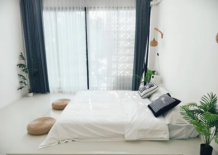 Fivehouse Silom2 Soi11 Heart Silom Bts 7min