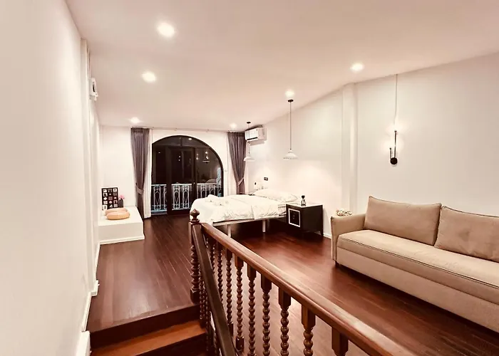 Fivehouse Silom2 Soi11 Heart Silom Bts 7min Villa