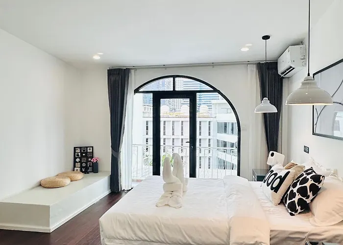 Fivehouse Silom2 Soi11 Heart Silom Bts 7min *