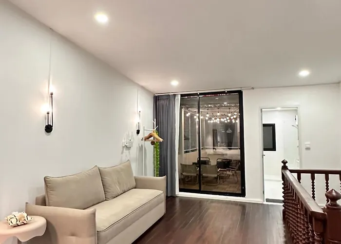 Villa Fivehouse Silom2 Soi11 Heart Silom Bts 7min *